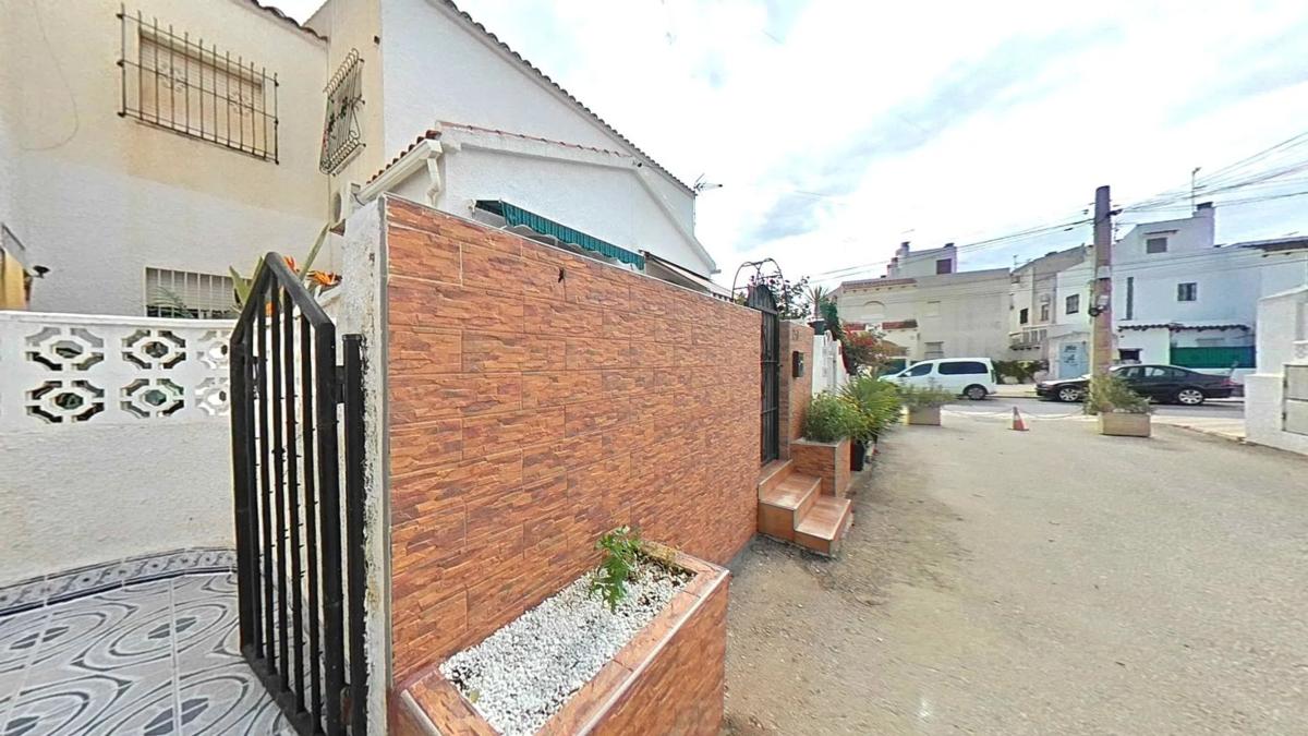 Sale of apartment in Calle Cibeles, Los Alcázares
 photo 3