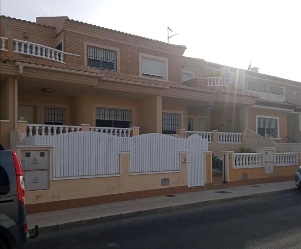 Продажа квартиры на Calle Estanislao Figueras, Сан-Педро-дель-Пината́р
photo 1
