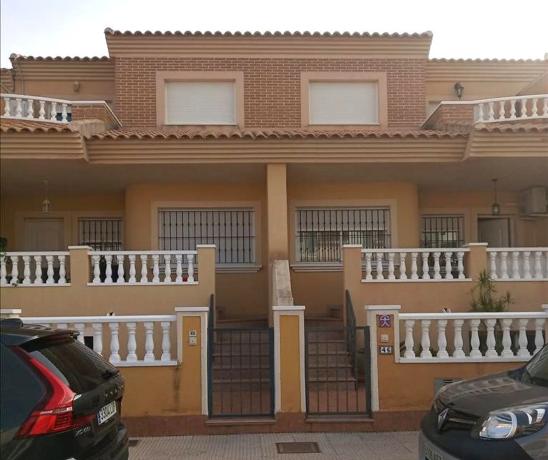 Sprzedaż mieszkania w Calle Estanislao Figueras, San Pedro del Pinatar
 photo 2