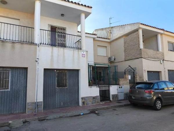 Independent chalet for sale in Calle Río Nalón, Torre-Pacheco
thumbnail 1