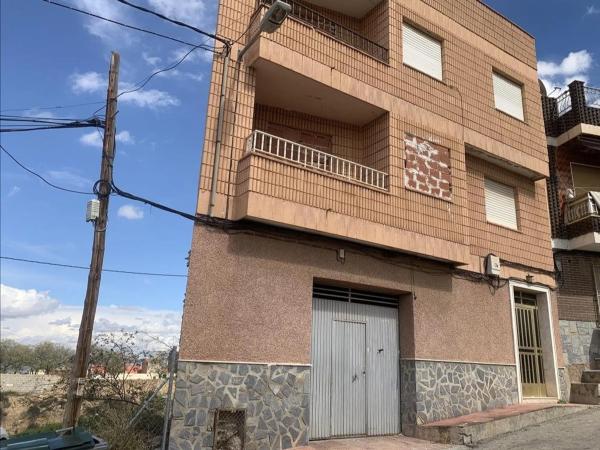 Venta de piso en Calle Miravete, Murcia
photo 1