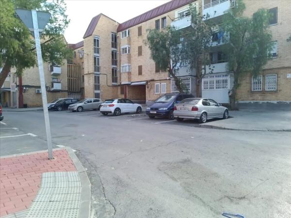Sale of flat in Calle Álamos, Murcia
 photo 1