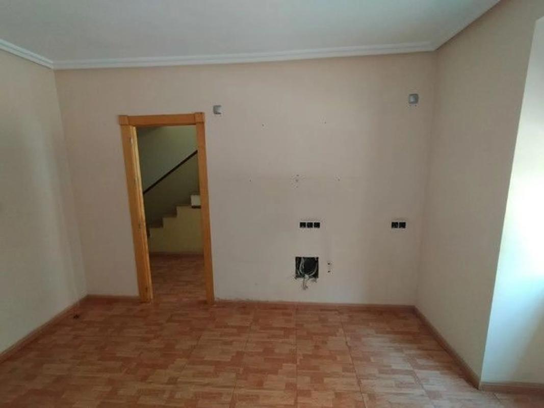 Venta de chalet adosado en  Avenida de Cehegín , Bullas photo 5