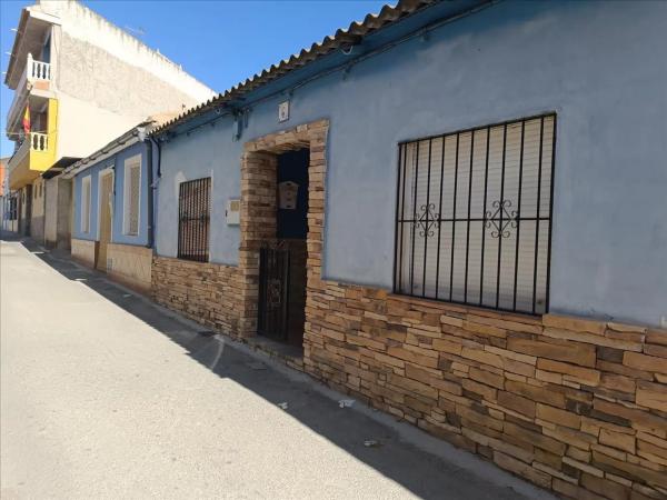 Chalet independiente en venta en Calle Tierno Galván, Albudeite
photo 1