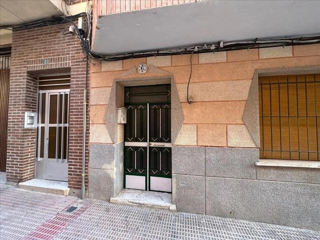 Sale of apartment in Calle Naranjos, Mula
photo 1