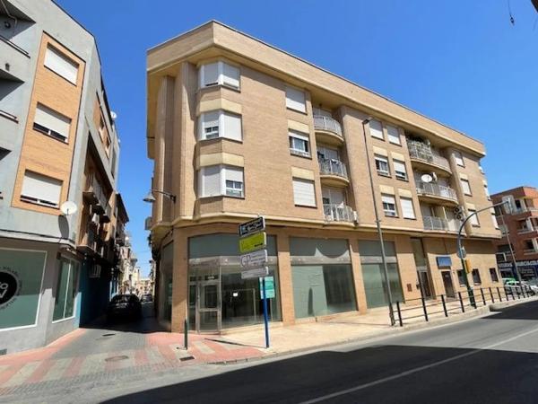 Продажа квартиры на Calle Maestro Puig Valera, Сантомерa
 photo 2