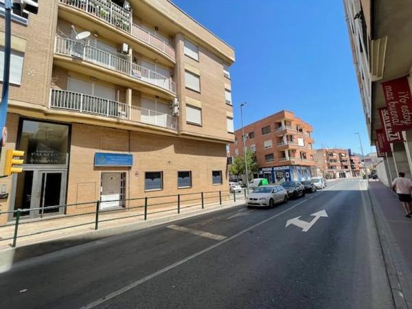 Продажа квартиры на Calle Maestro Puig Valera, Сантомерa
 photo 3