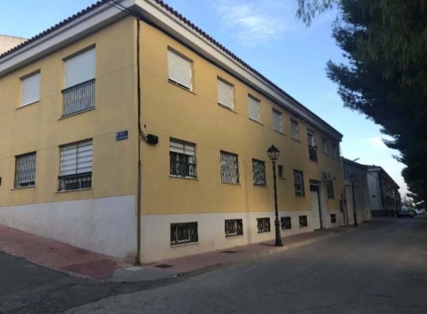 Sale of flat in Avenida Escolar, White
 photo 1