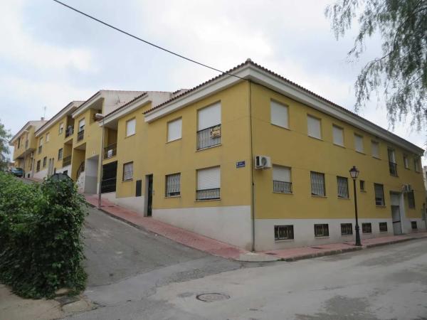 Sale of flat in Avenida Escolar, White
 photo 1