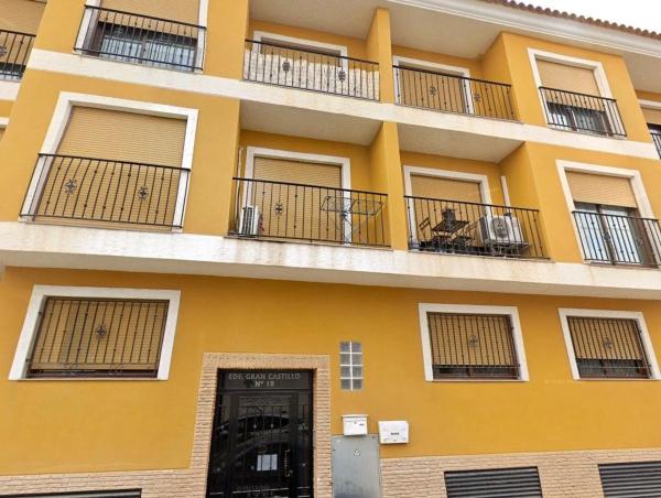 Sale of flat in Calle Zurbarán, Ceuti
 photo 3