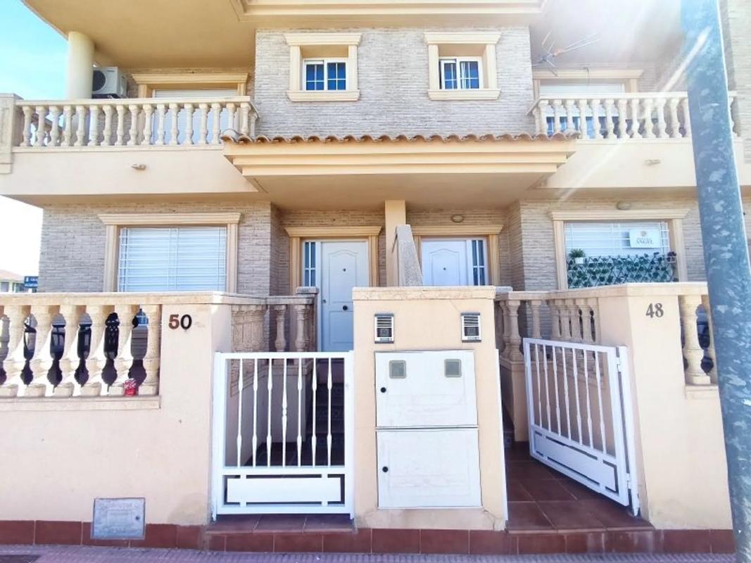 Venta de chalet adosado en Calle Jumilla , Las Torres de Cotillas photo 1