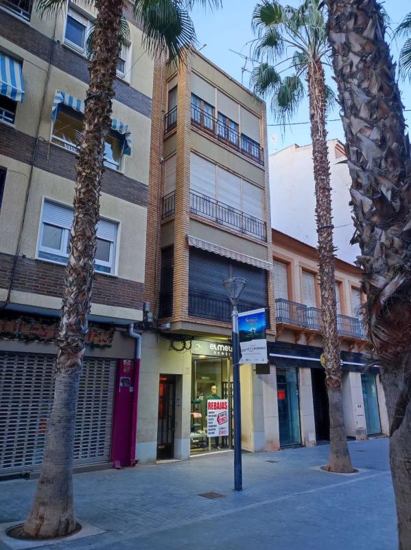 Propiedades en venta y alquiler en España photo 3