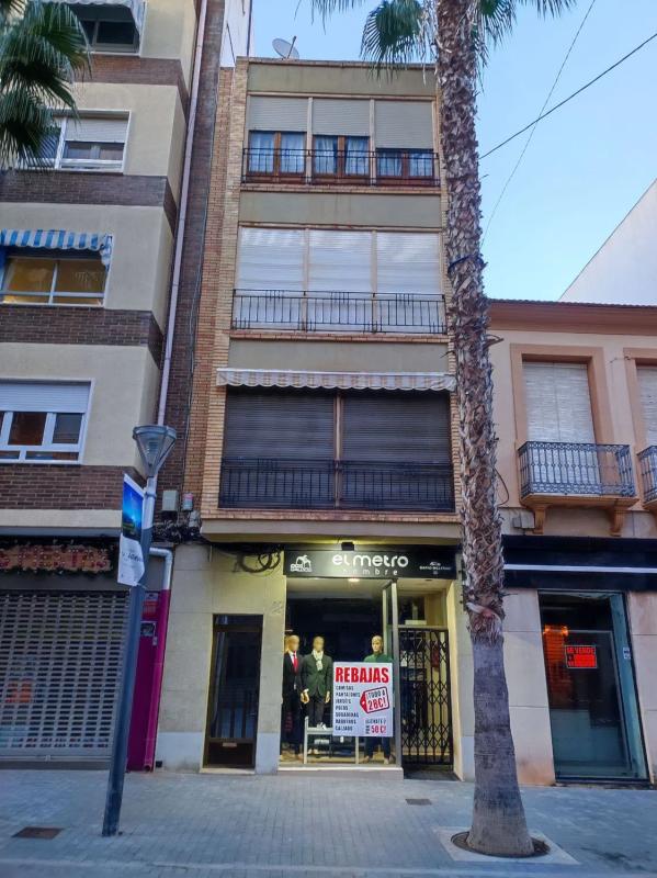 Propiedades en venta y alquiler en España photo 4