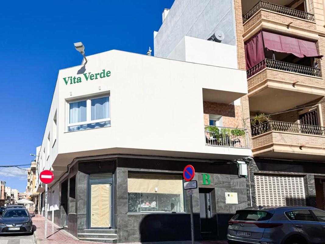 Propiedades en venta y alquiler en España photo 4