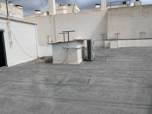 Edificio residencial thumbnail 1