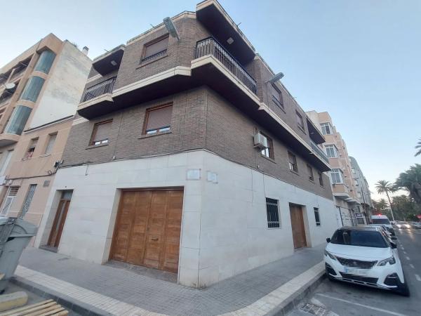 Edificio residencial en calle Blas Orts Sanchez, 61 photo 4