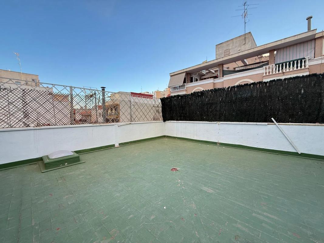 Propiedades en venta y alquiler en España photo 3