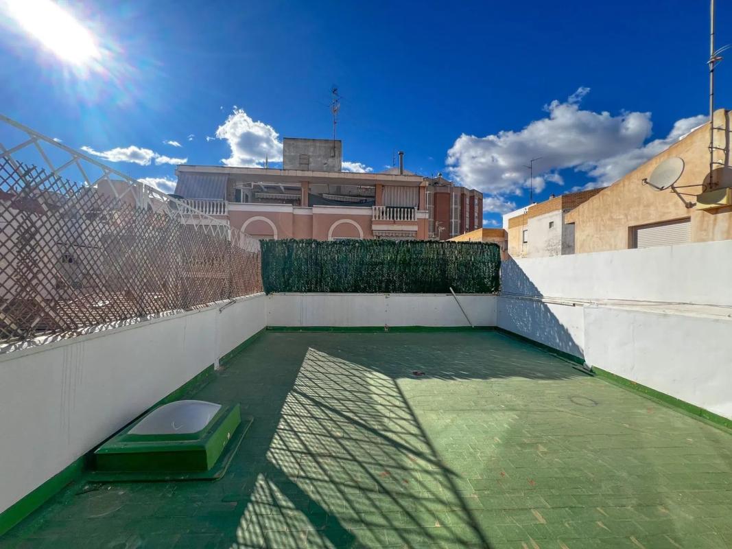 Propiedades en venta y alquiler en España photo 5