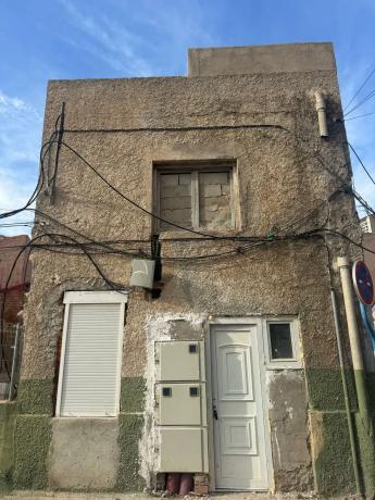 Edificio residencial en calle L'Horta, 87 photo 1