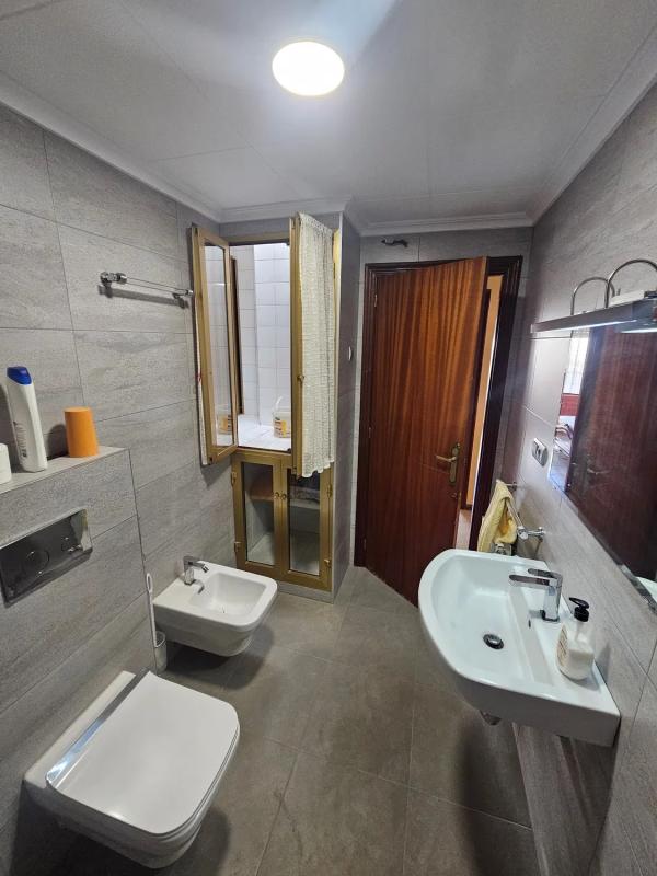 Propiedades en venta y alquiler en España photo 5