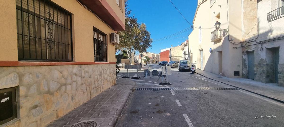 Budynek Mieszkalny o powierzchni 380m2 na sprzedaż w San Juan de Alicante photo 3