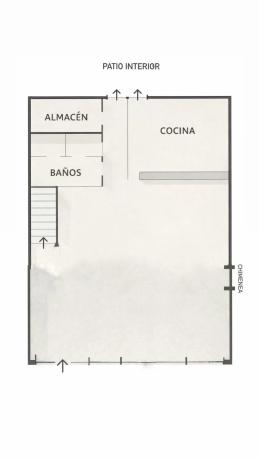Edificio de uso mixto en calle del Poeta Mossèn Bernat Fenollar, 7 thumbnail 1