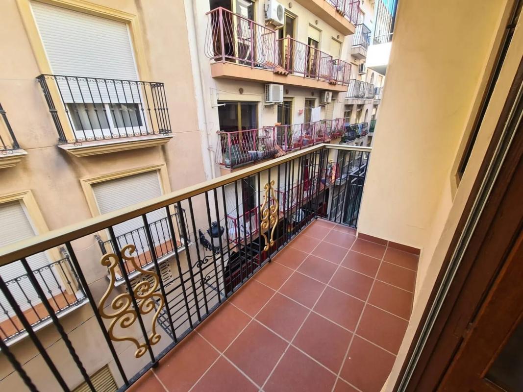 Propiedades en venta y alquiler en España photo 3