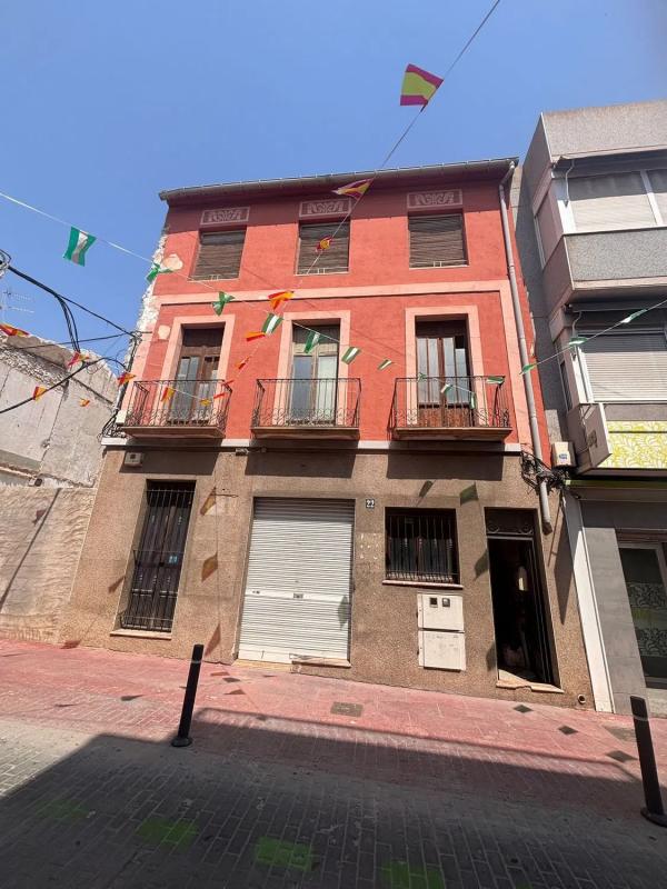 Propiedades en venta y alquiler en España photo 3