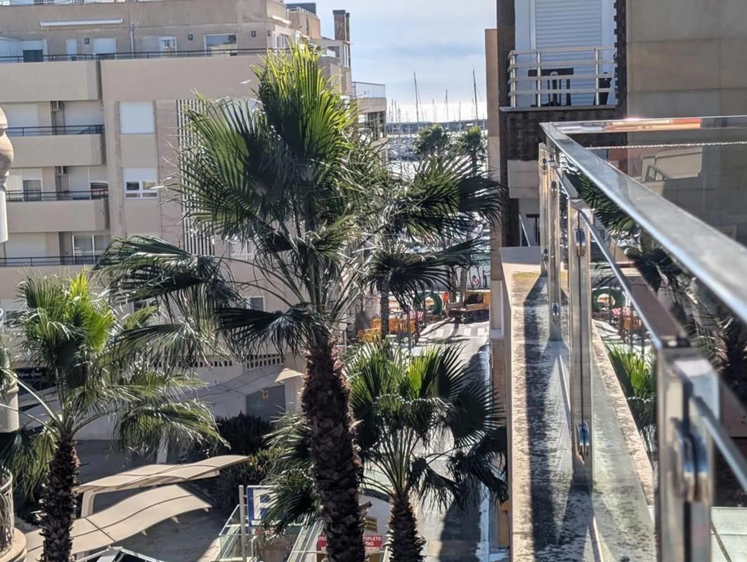 Venta de ático en Calle Patricio Perez, 21, Torrevieja photo 1