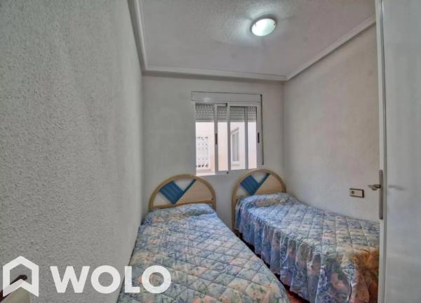 Sprzedaż mieszkania w CL VILLA MADRID, Torrevieja
 photo 1