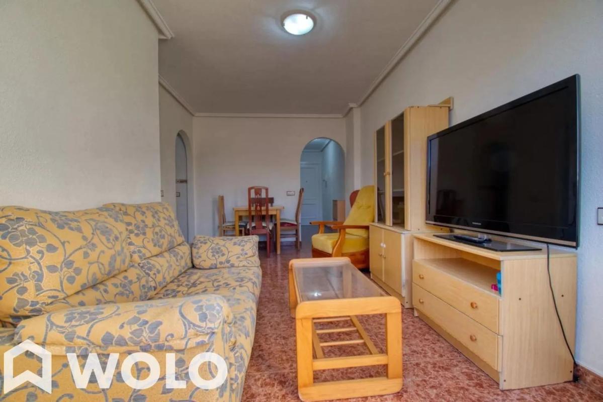 Sale of apartment in CL VILLA MADRID, Torrevieja
 photo 2
