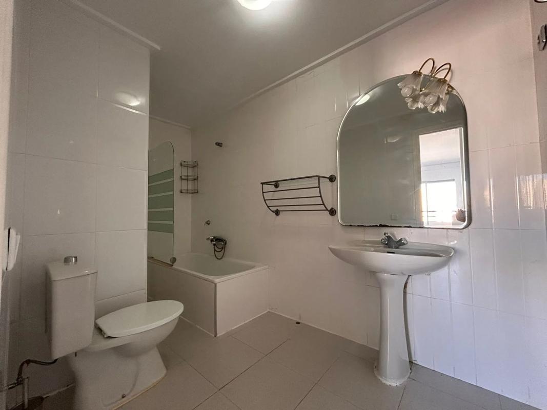 Venta de piso en Plaza Miguel Hernández, Torrevieja
 photo 3