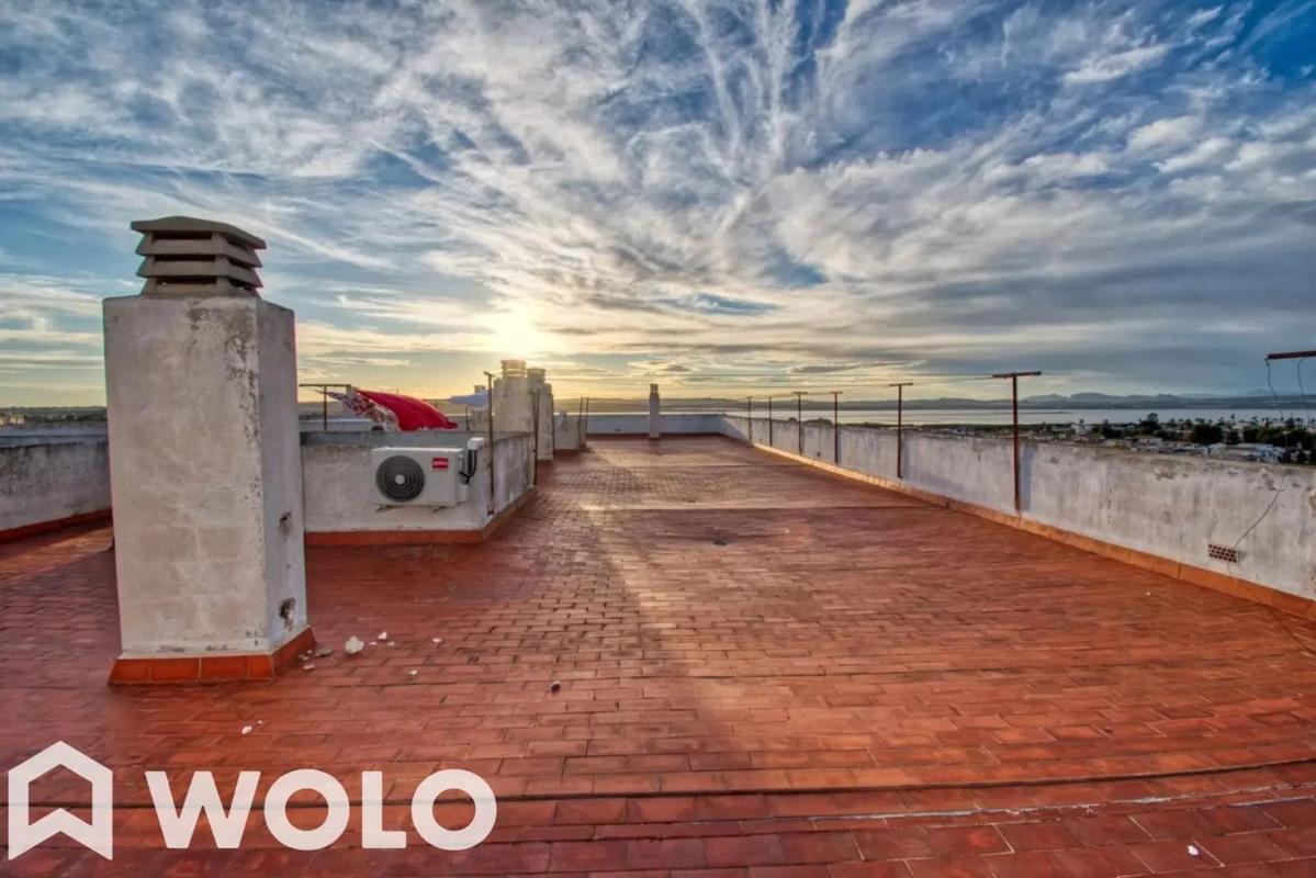 Sale of apartment in CL VILLA MADRID, Torrevieja
 photo 4