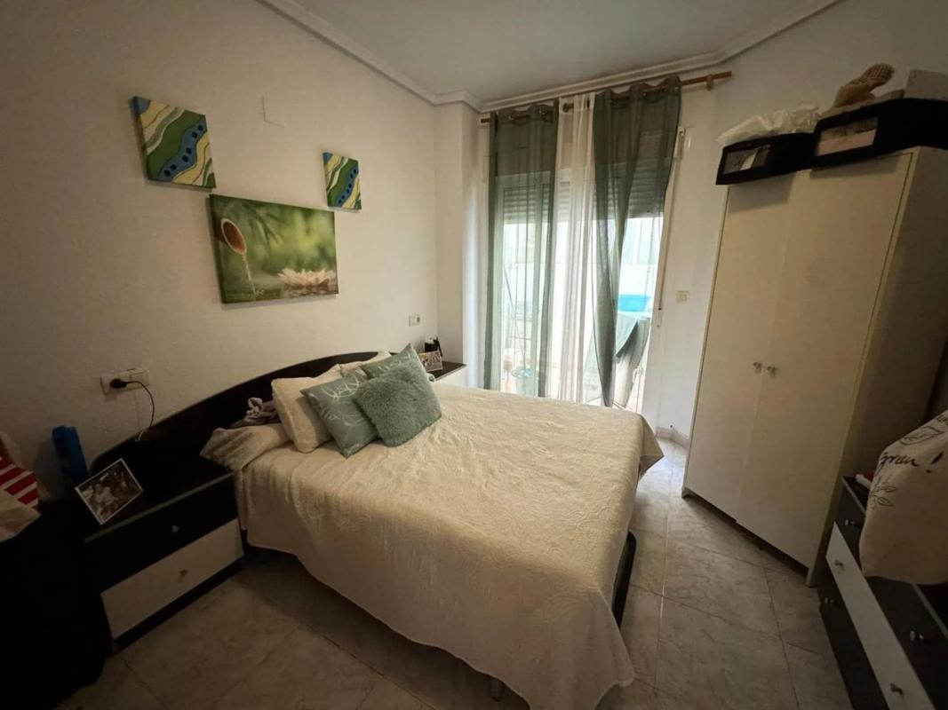 Sale of apartment in Calle San Pascual, Torrevieja
 photo 5