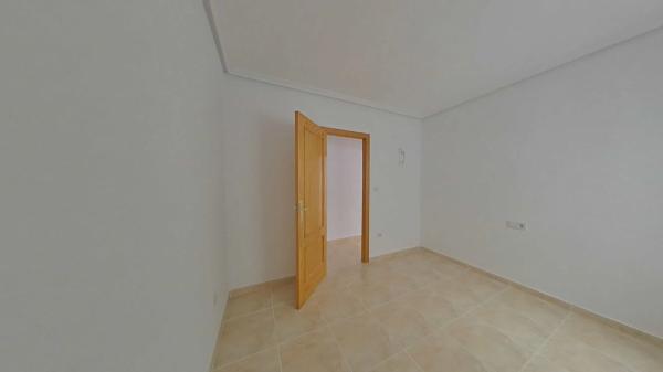 Sprzedaż mieszkania w Calle Apolo, Torrevieja
 photo 1