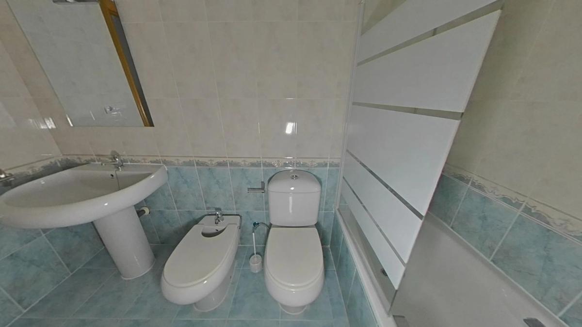 Sale of apartment in Rambla Juan Mateo García, Torrevieja
 photo 2
