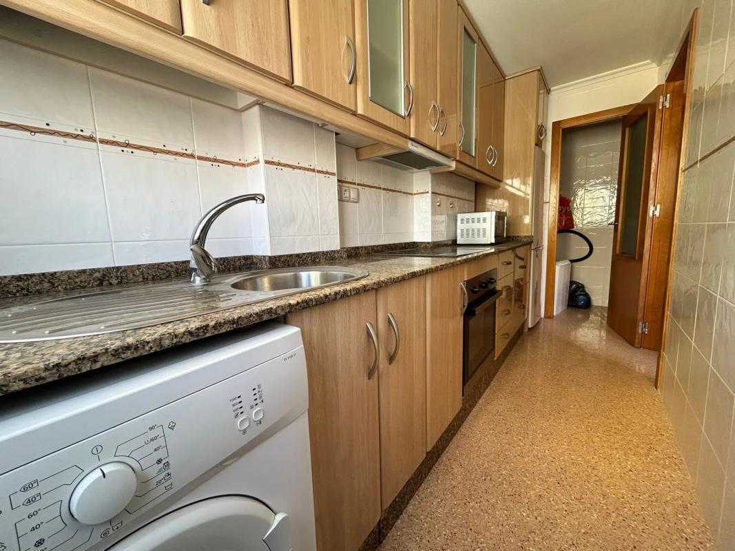 Sale of apartment in CL SAN PASCUAL, Torrevieja
photo 2