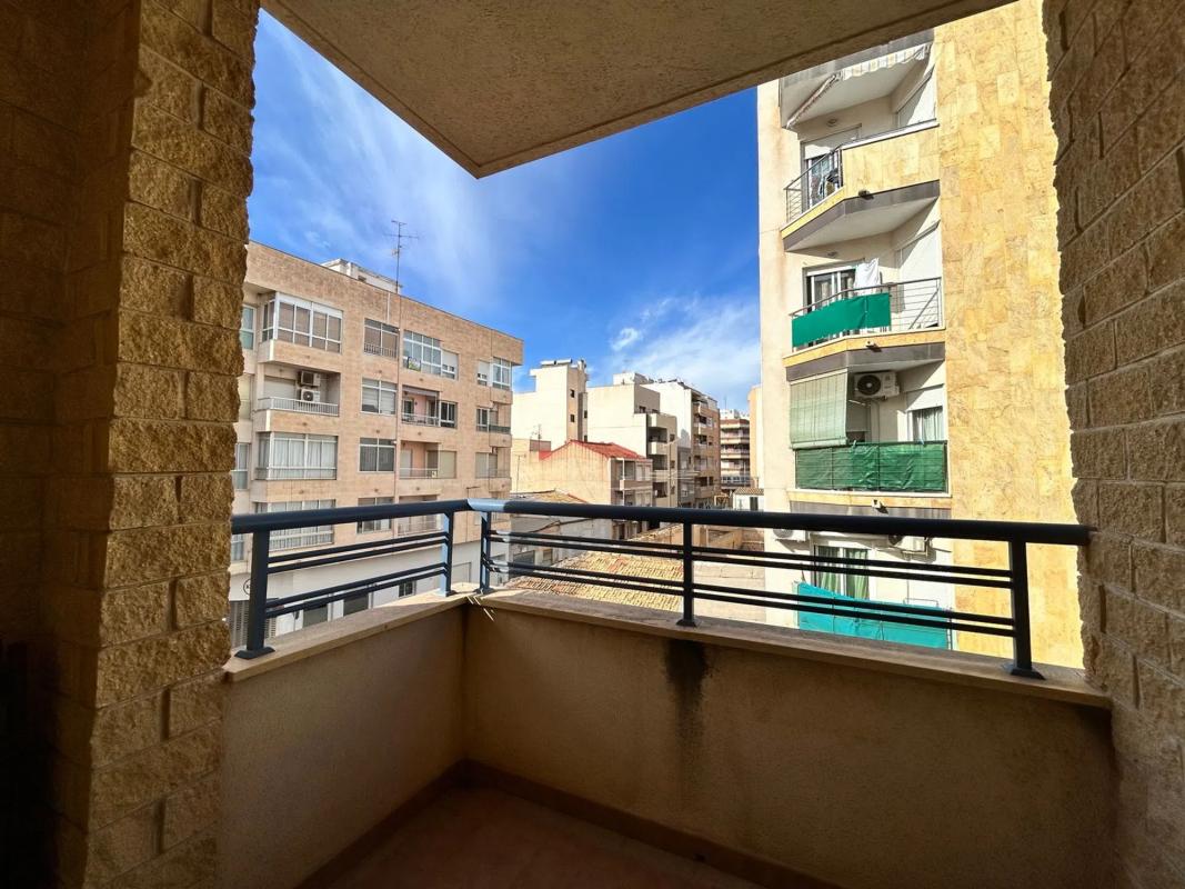 Sale of apartment in CL SAN PASCUAL, Torrevieja
photo 5