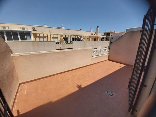 Ático en venta en  Calle San Policarpo, Torrevieja photo 3