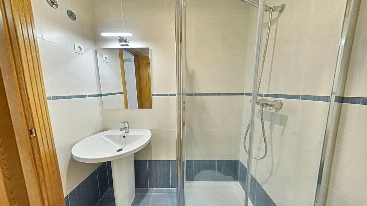 Venta de piso en Barrio Centro - Muelle Pesquero, Torrevieja
photo 1