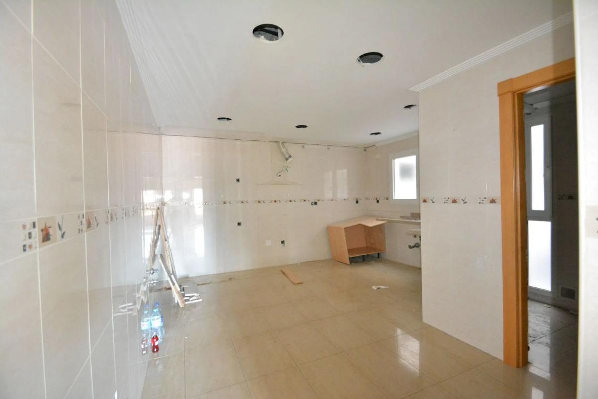 Venta de piso en Calle Villa Madrid, Torrevieja
 photo 5