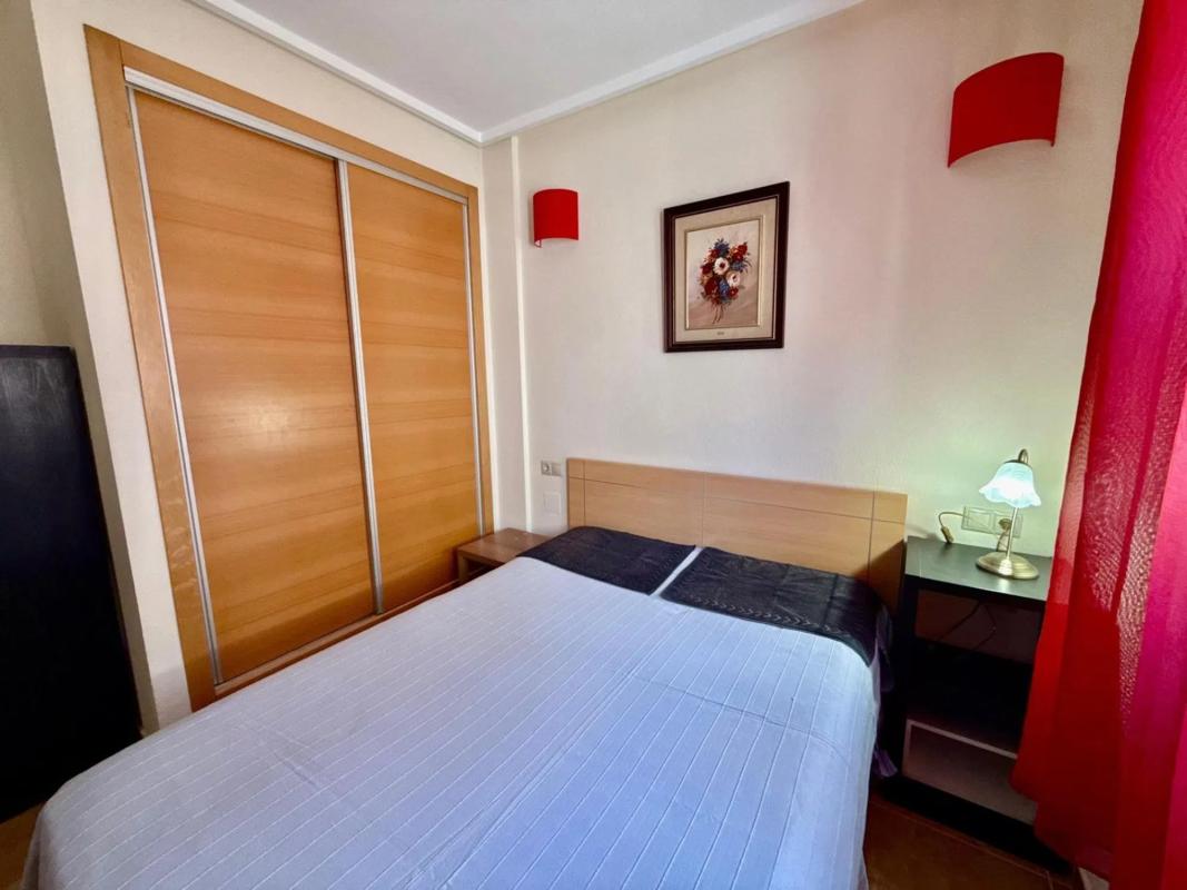 Venta de piso en Calle Joaquín Chapaprieta, Torrevieja
photo 5