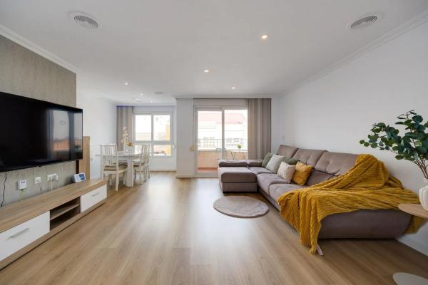 Venta de piso en Calle San Pascual, 150, Torrevieja
 photo 2