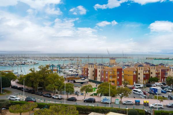 Sprzedaż mieszkania w Avenida Doctor Gregorio Marañón, Torrevieja
 photo 4