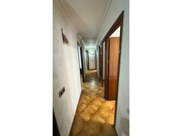 Venta de piso en Barrio Centro - Muelle Pesquero, Torrevieja
 photo 2