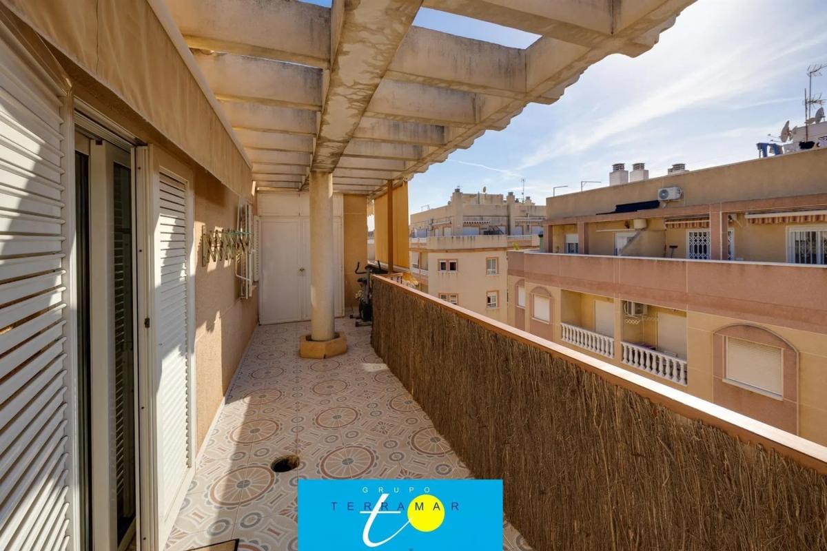 Venta de ático en Calle del Huerto, 50, Torrevieja photo 1