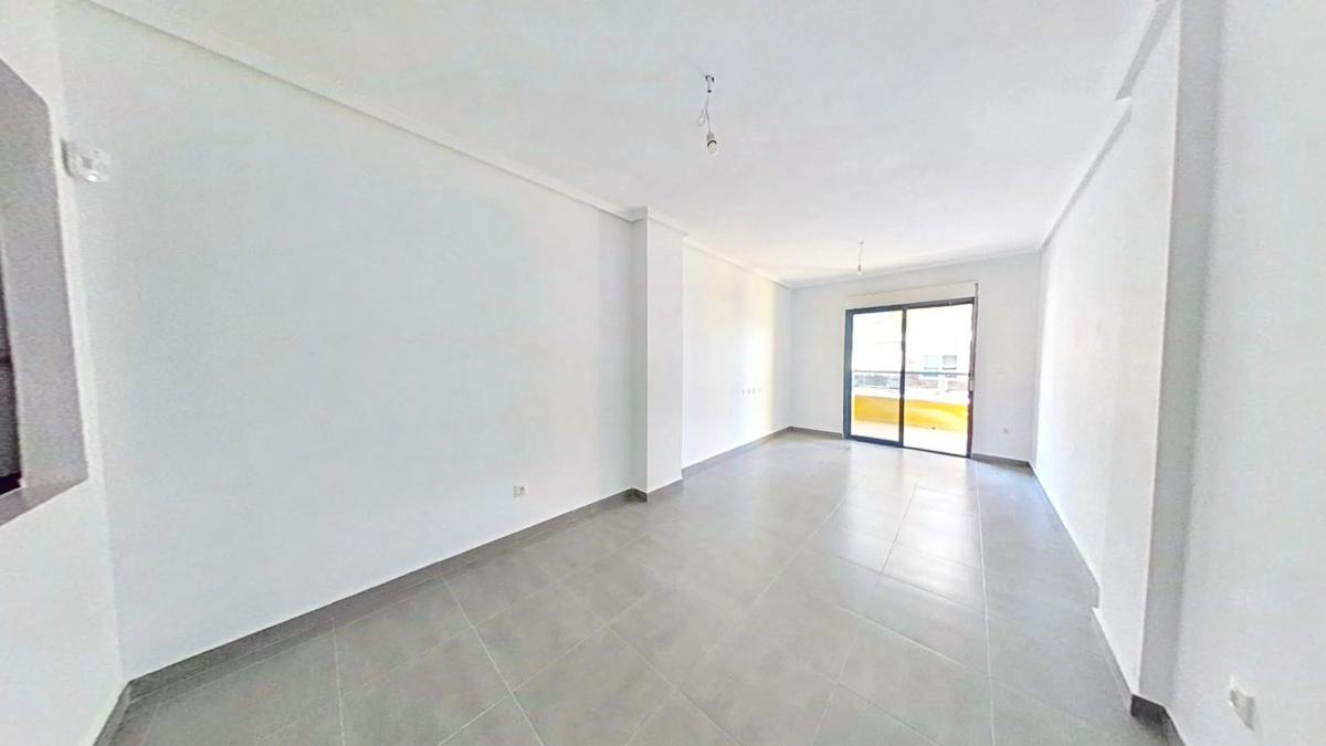 Продажа квартиры на Barrio Centro - Muelle Pesquero, Торревьеха
 photo 2