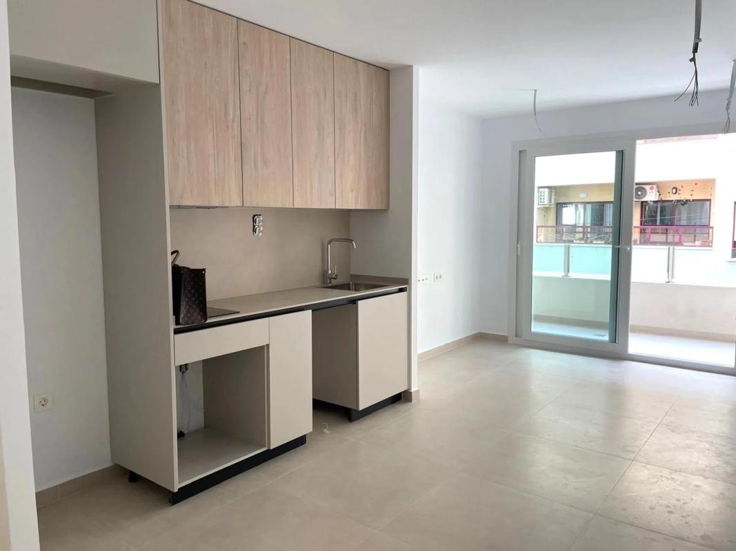 Sale of apartment in Calle Caballero de Rodas, Torrevieja
photo 1