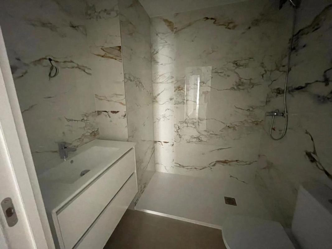 Sale of apartment in Calle Caballero de Rodas, Torrevieja
photo 5