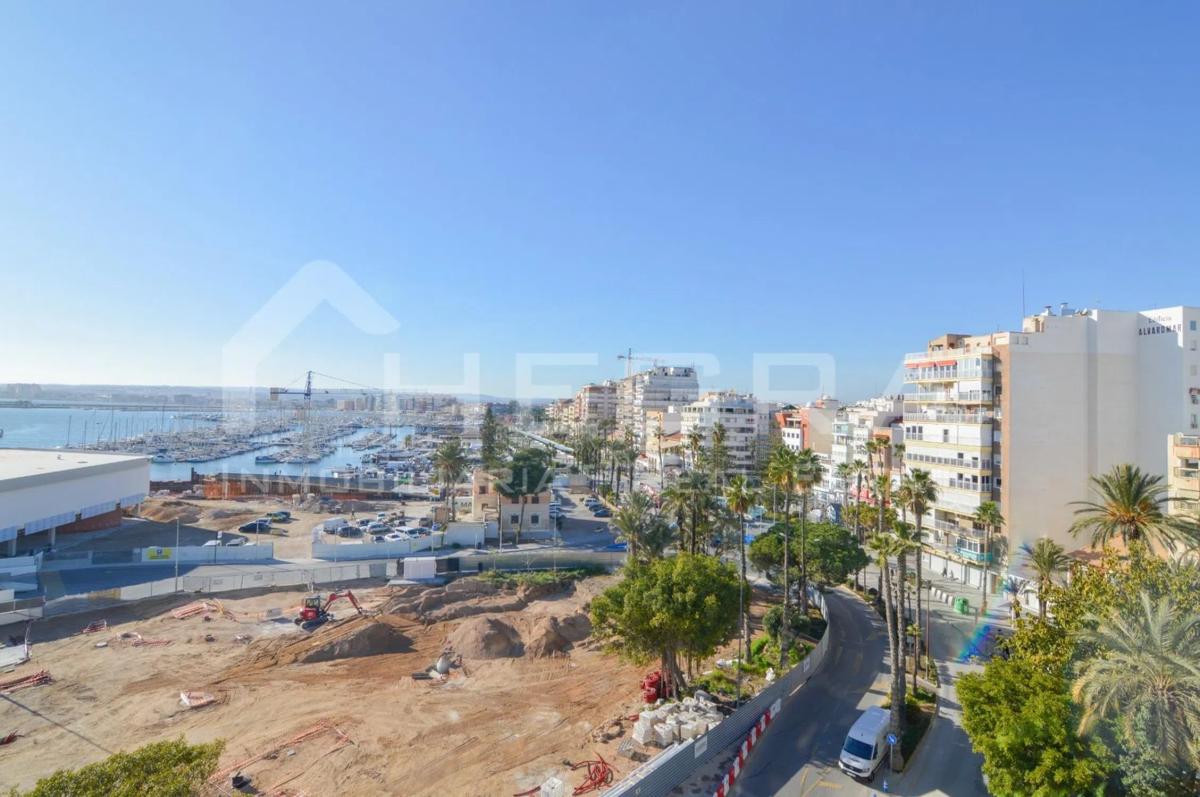 Продажа пентхауса на  Paseo de la Libertad, 2, Торревьеха photo 4